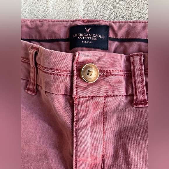 Red Stretch Midi American Eagle Outfitters Women’s Shorts - Picture 7 of 12